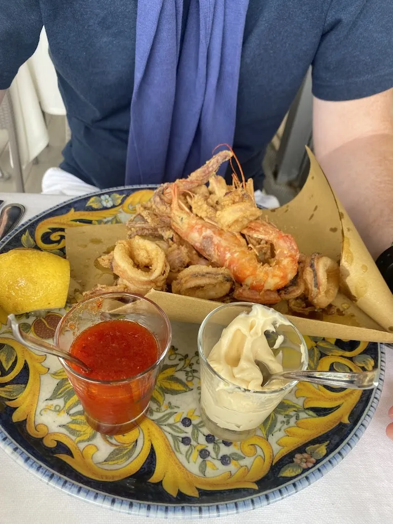 Nora_Sayonara Restaurant Pizzeria Naxos_Chianchitta-Pallio_review