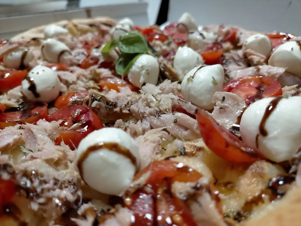 Pizza Express | I Buongustai_Chiusa Sclafani_slider_image_2