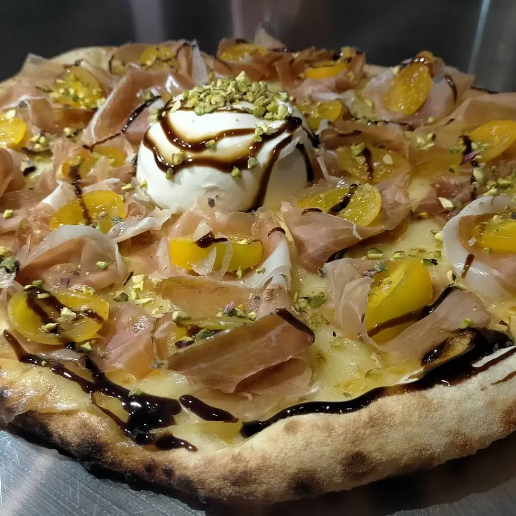 Pizza Express | I Buongustai_Chiusa Sclafani_slider_image_3