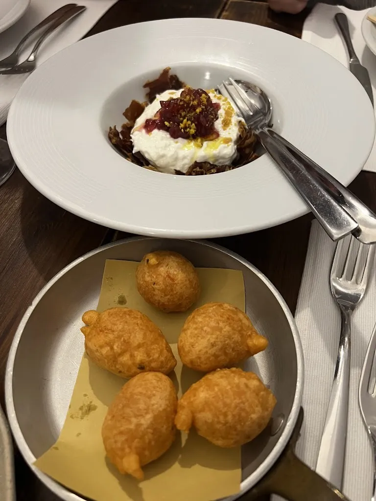 anita radu_Gusti Proibiti_Lecce_review