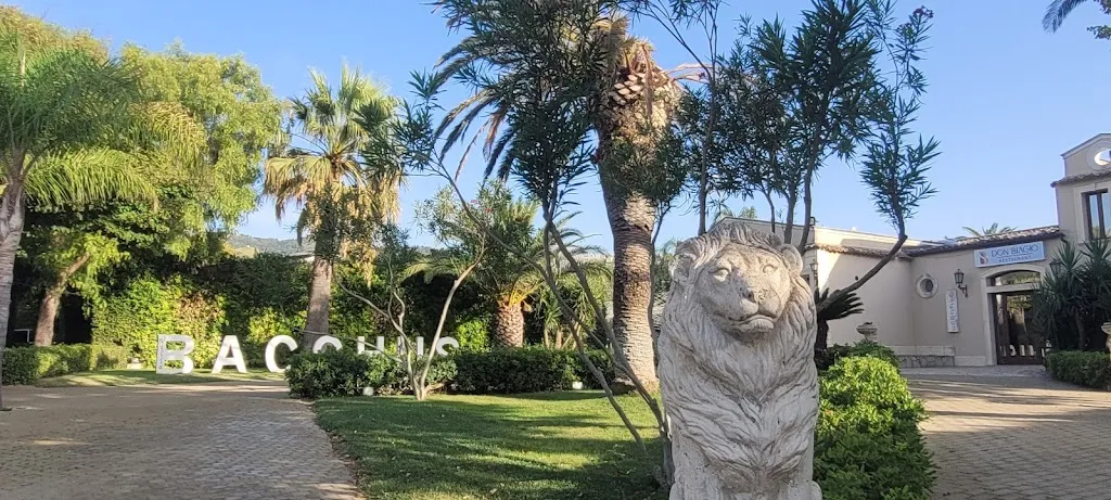 Jim Krueger_Villa Bacchus_Chiaramonte Gulfi_review