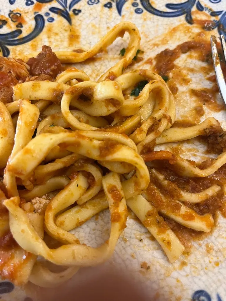 Niklas Ioannidis_Ganzeria_Chiaramonte Gulfi_review