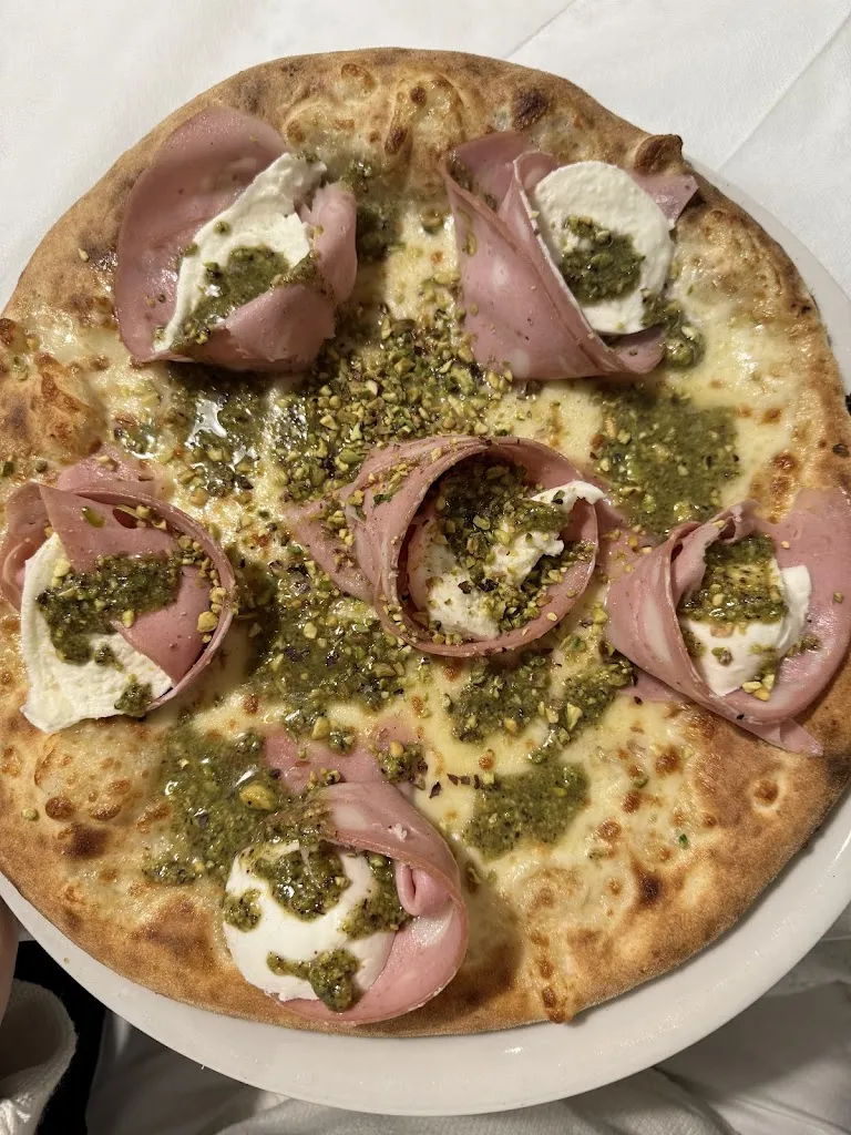 samaneh Eksir_Vitina Cucina e Pizza_Cinisi_review