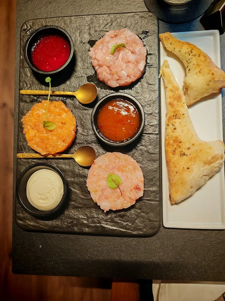 miss bmr__Contemporaneo_Cinisi_review