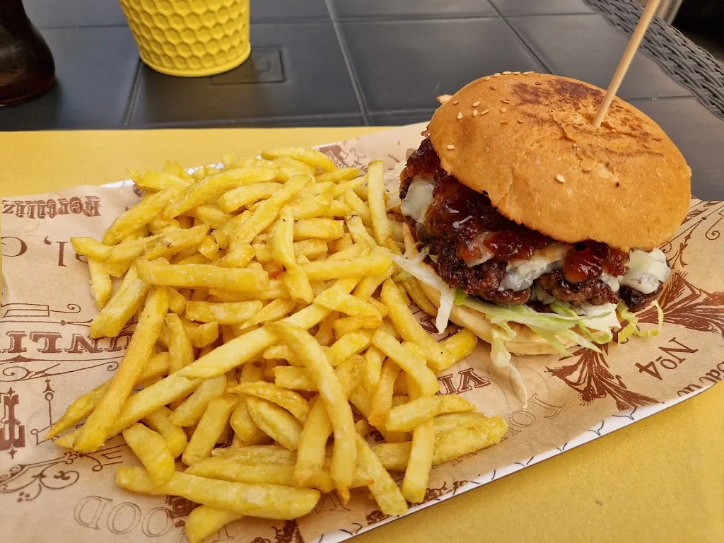 James Rose_Imperial burger_Cinisi_review