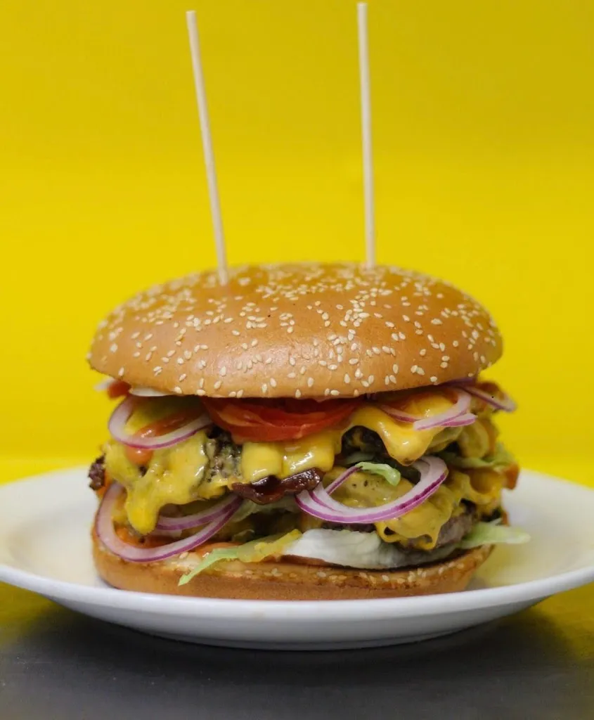 Imperial burger_Cinisi_slider_image_2