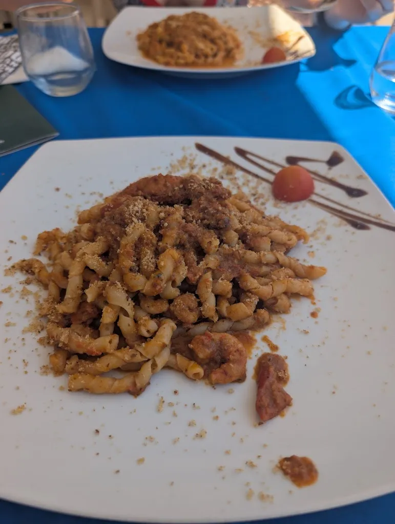 Damian Gaffney_La Villa Food & Beverage_Custonaci_review