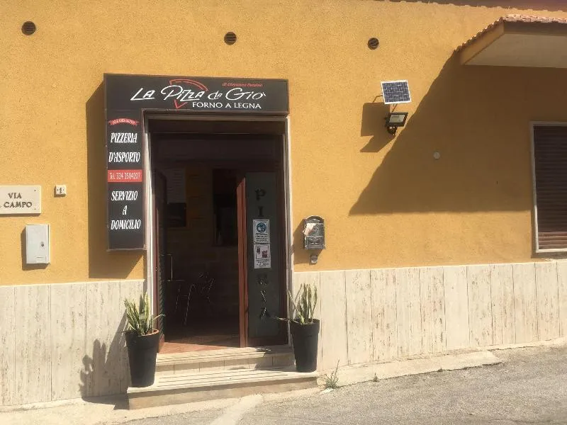 La Pizza da Gio'_Custonaci_slider_image_1