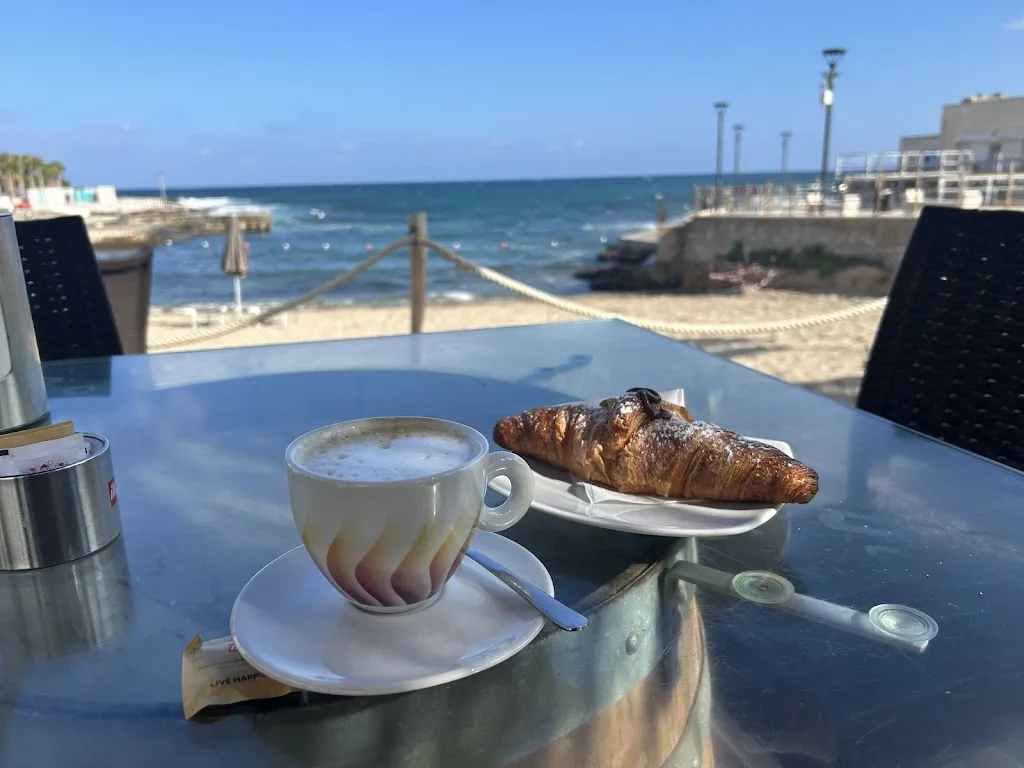 Keezy Carter_Ristorante Baia Cornino_Custonaci_review