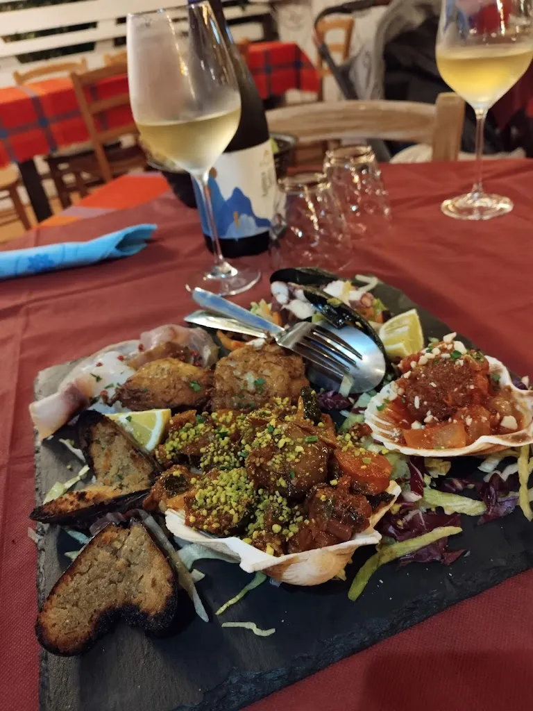 Valentina Böhm_Ristorante Pizze e Cassatelle_Custonaci_review