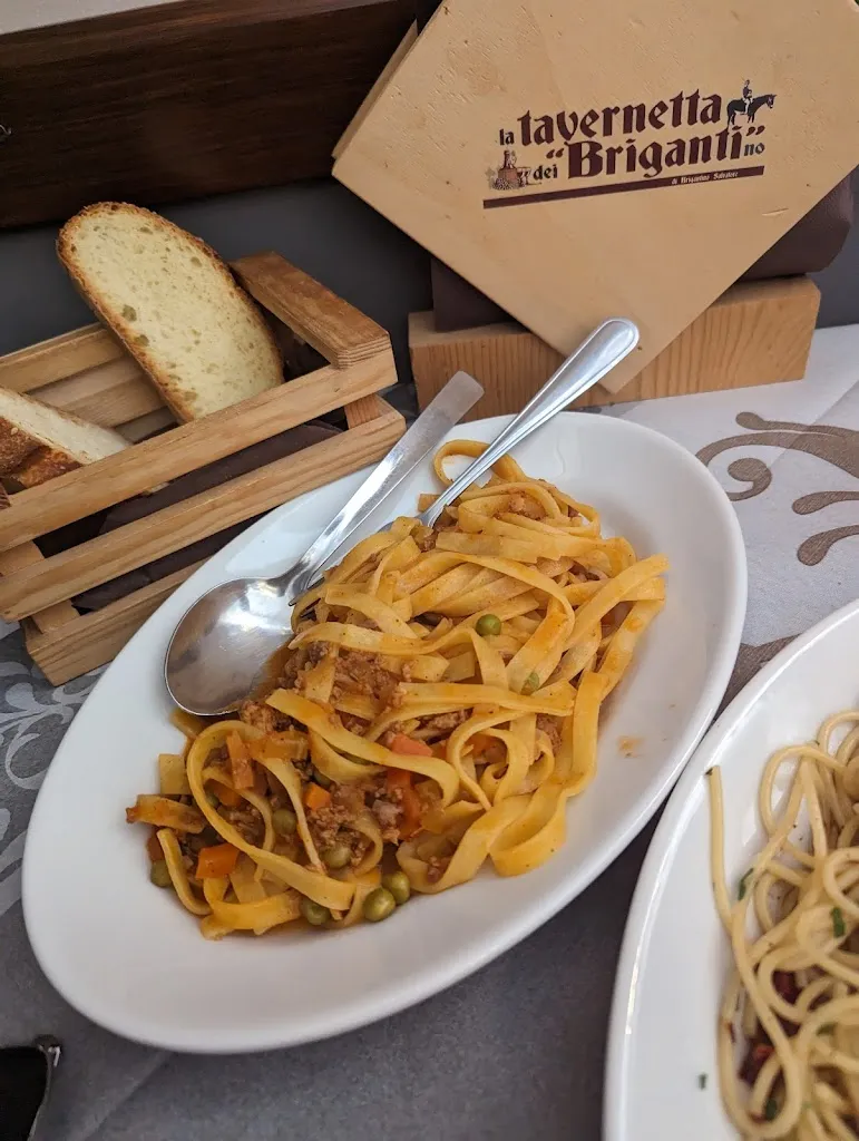 Jahan Kalantar_La Tavernetta dei Briganti_Corleone_review