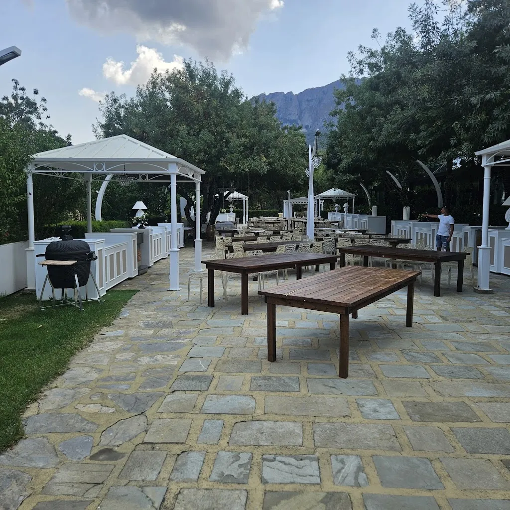 Antica Stazione Ferroviaria di Ficuzza_Corleone_slider_image_3