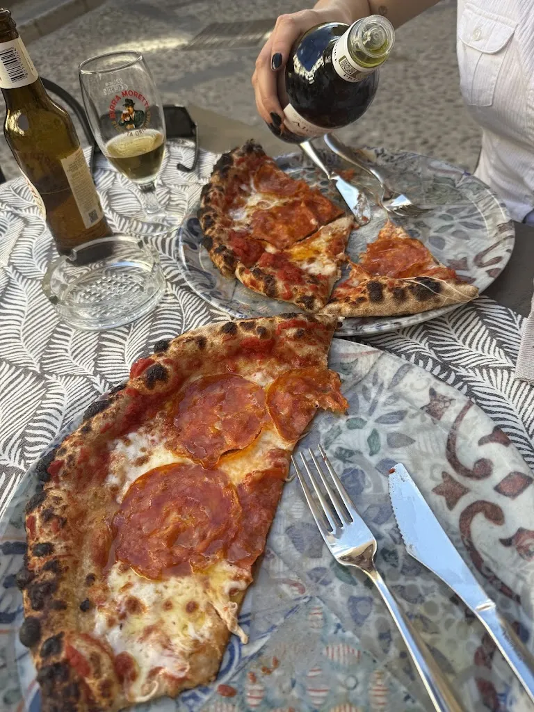 Denis Jasarevic_Lilies_Cefalù_review