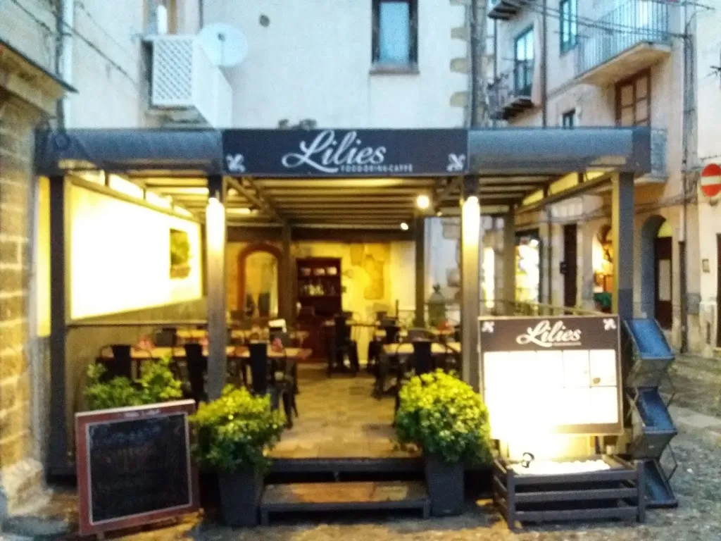 Lilies restaurant in Cefalù