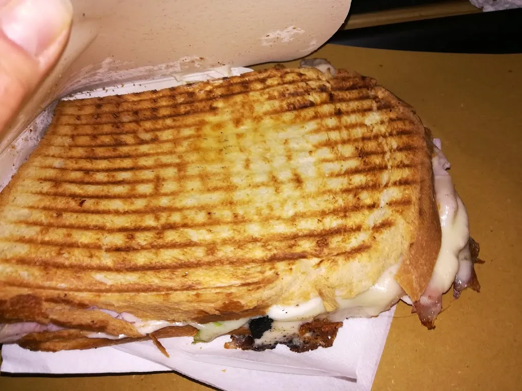 Menu_Squisito - Toast & Hamburger_Cefalù_image_7