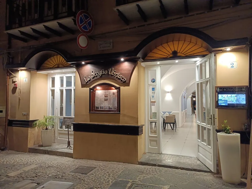 Lo Scoglio Ubriaco restaurant in Cefalù