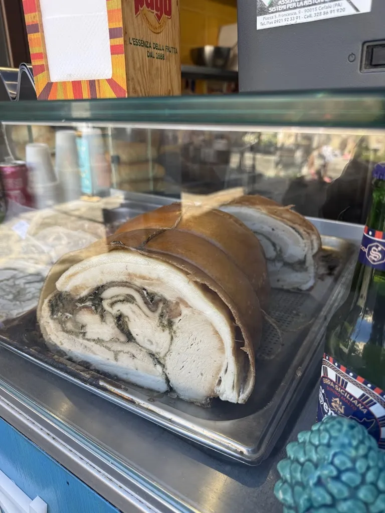 Deniz Barut_caFOODda_Cefalù_recensione