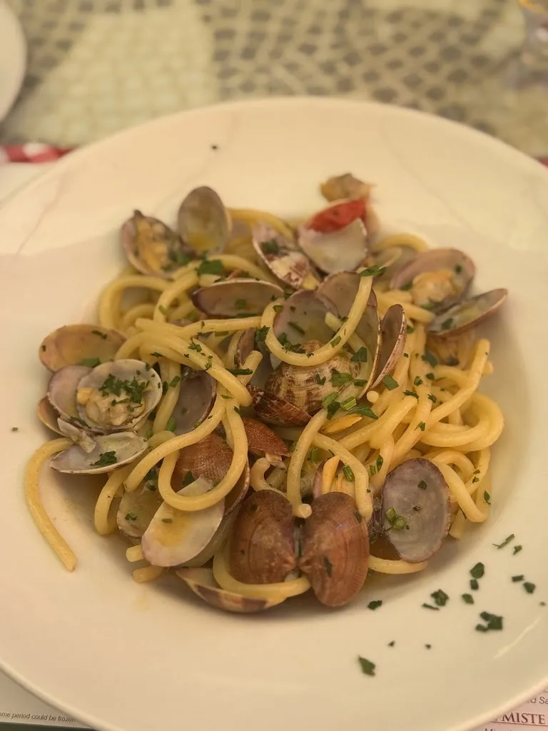 Harrison Mastrapostolos_Pasta e Pasti_Cefalù_review