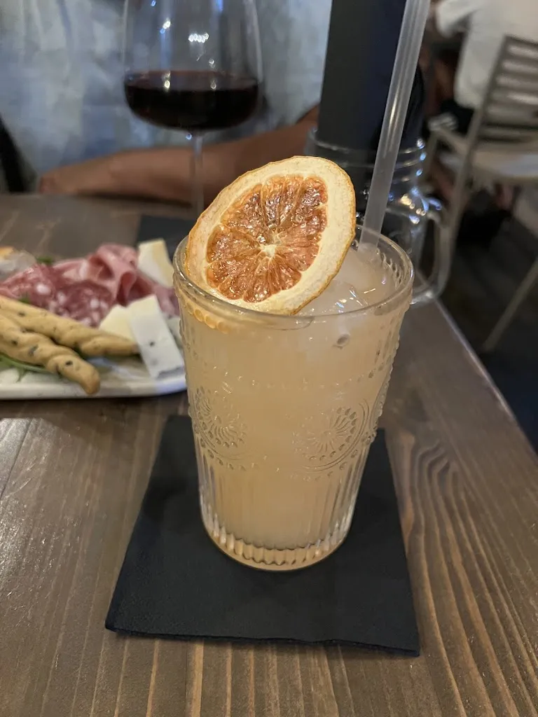 Menu_Jureka - Cocktail Bar Typical Food_Cefalù_immagine_5