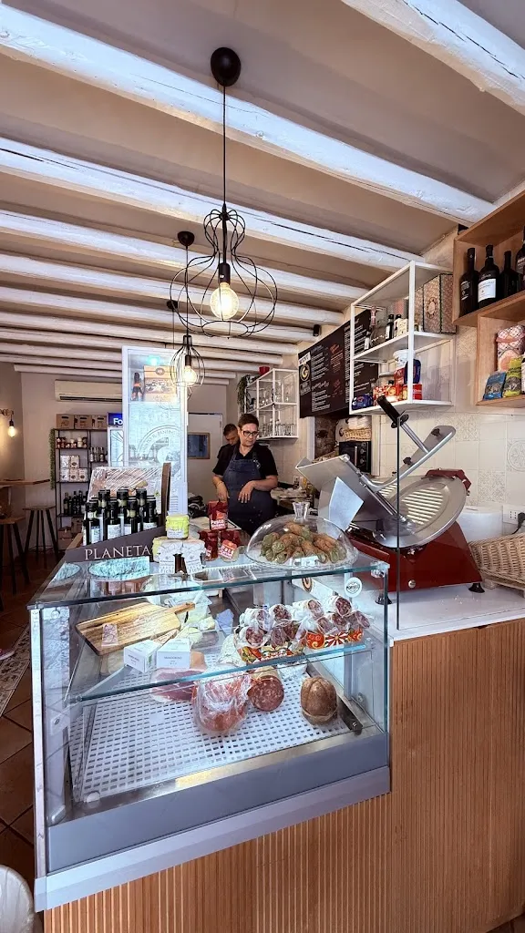 Aurea Brandes_Gusto Panino Gourmet_Erice_review