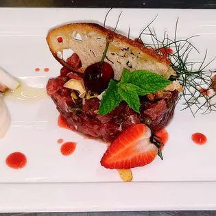 Vincenzo Restaurant_Falcone_slider_image_3