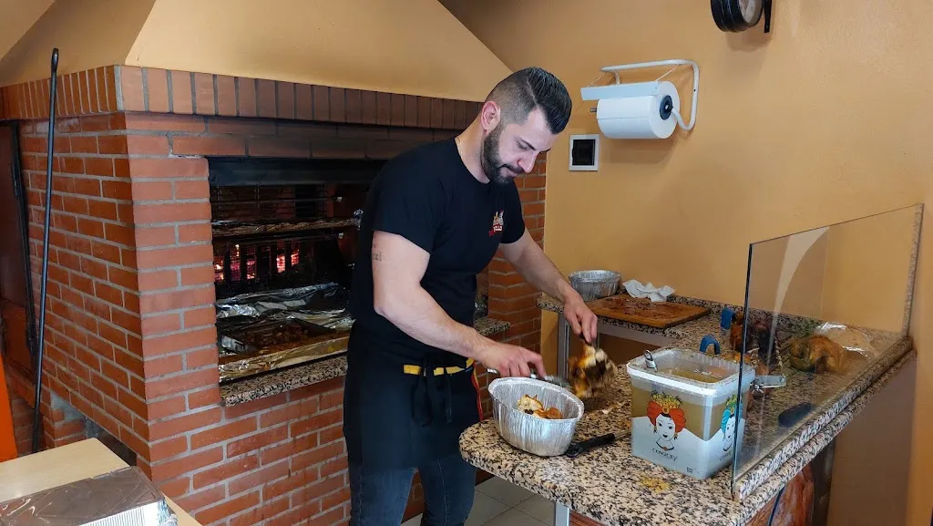 Kristýna Moravec Sataryová_Rosti Pollo di Lorenzo Marino_Falcone_recensione