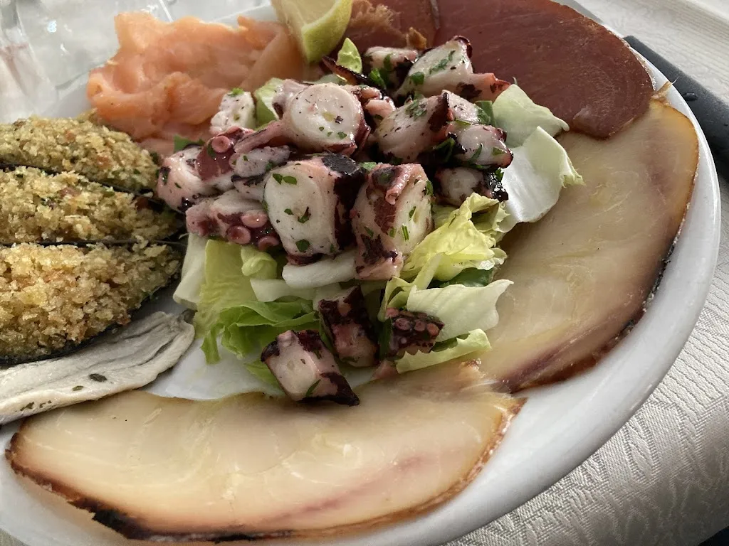 Menu_Hotel Maraba_Falcone_image_3