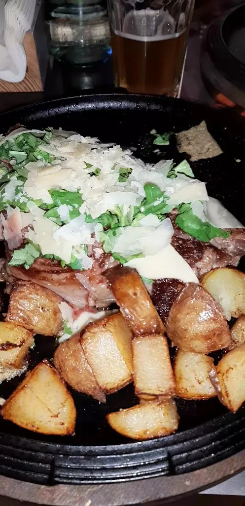 Caffe' Italia - Food Pizza and Wine_Favara_slider_image_2