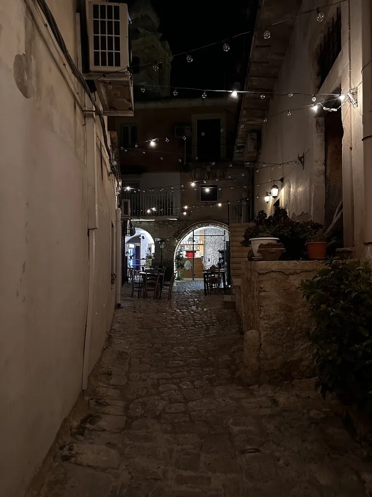 Alexandra Vovk_Vicolotto Cucina Madre_Comiso_review