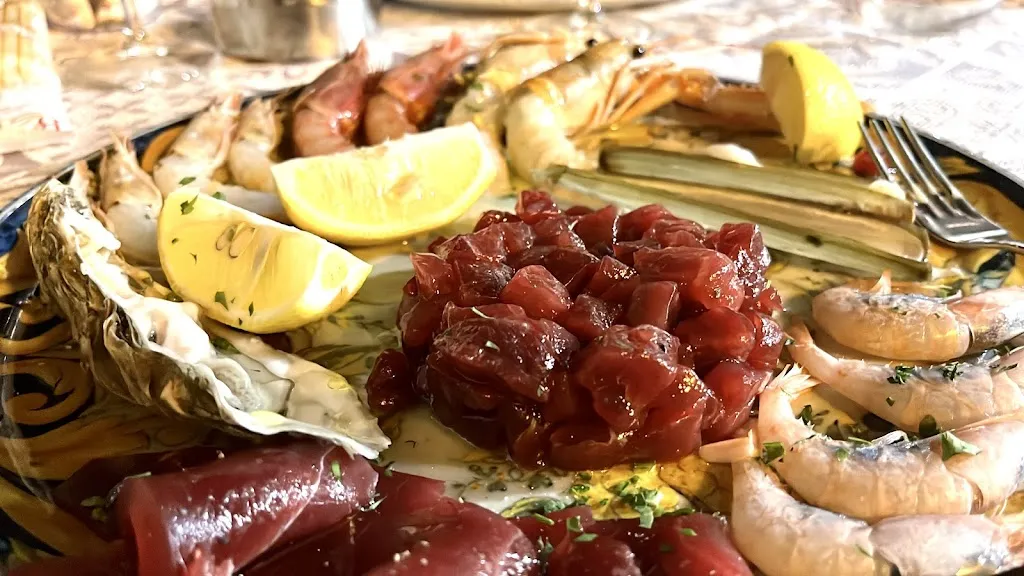 Archi Ri Ronna Pippa_Comiso_slider_image_3