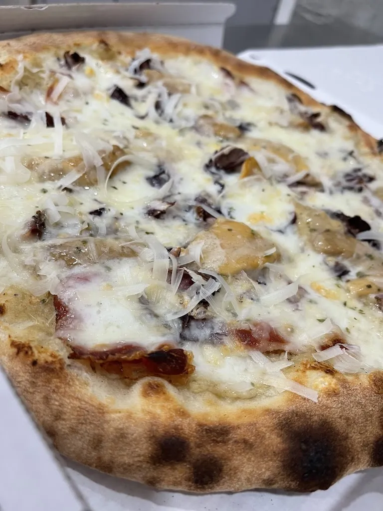 Mezza Parola_Comiso_slider_image_2