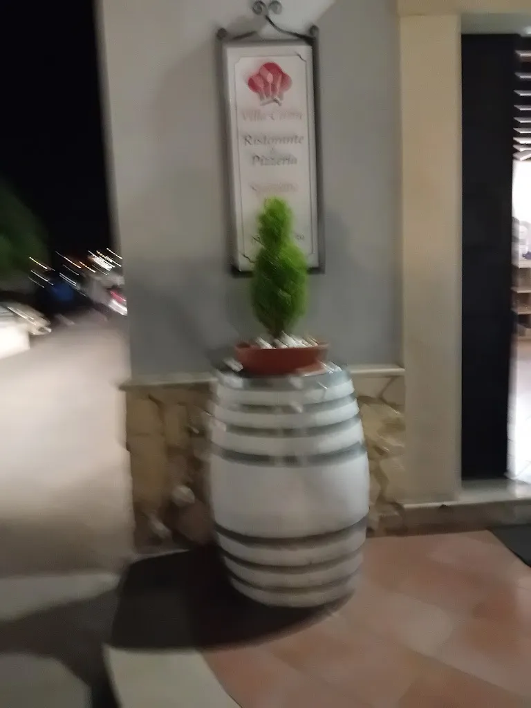 Ausilia Carnemolla_Ristorante Villa Corin_Comiso_recensione