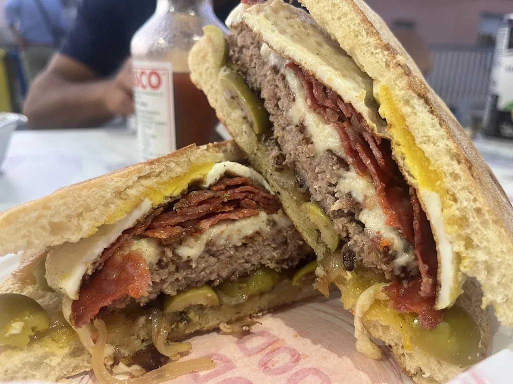 L’isola del panino_Comiso_slider_image_1