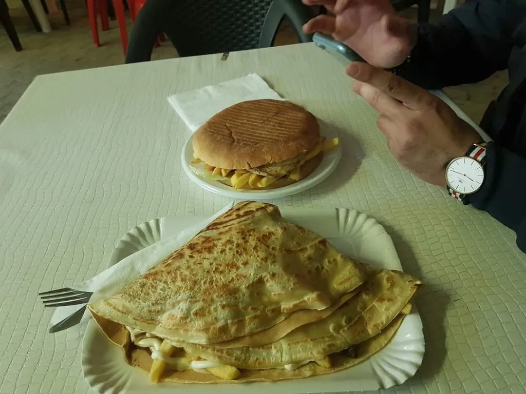 Naif art cafè_Comiso_slider_image_2