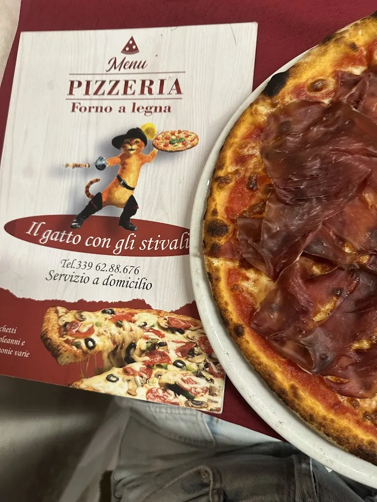 Ludovica Valerio_PIZZERIA TRATTORIA IL GATTO CON GLI STIVALI_Comiso_review