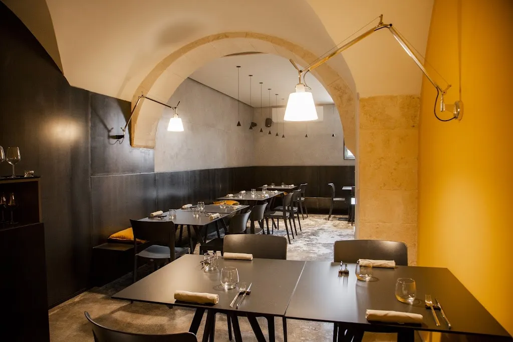 IMPULSO grano e fuoco restaurant in Ferla