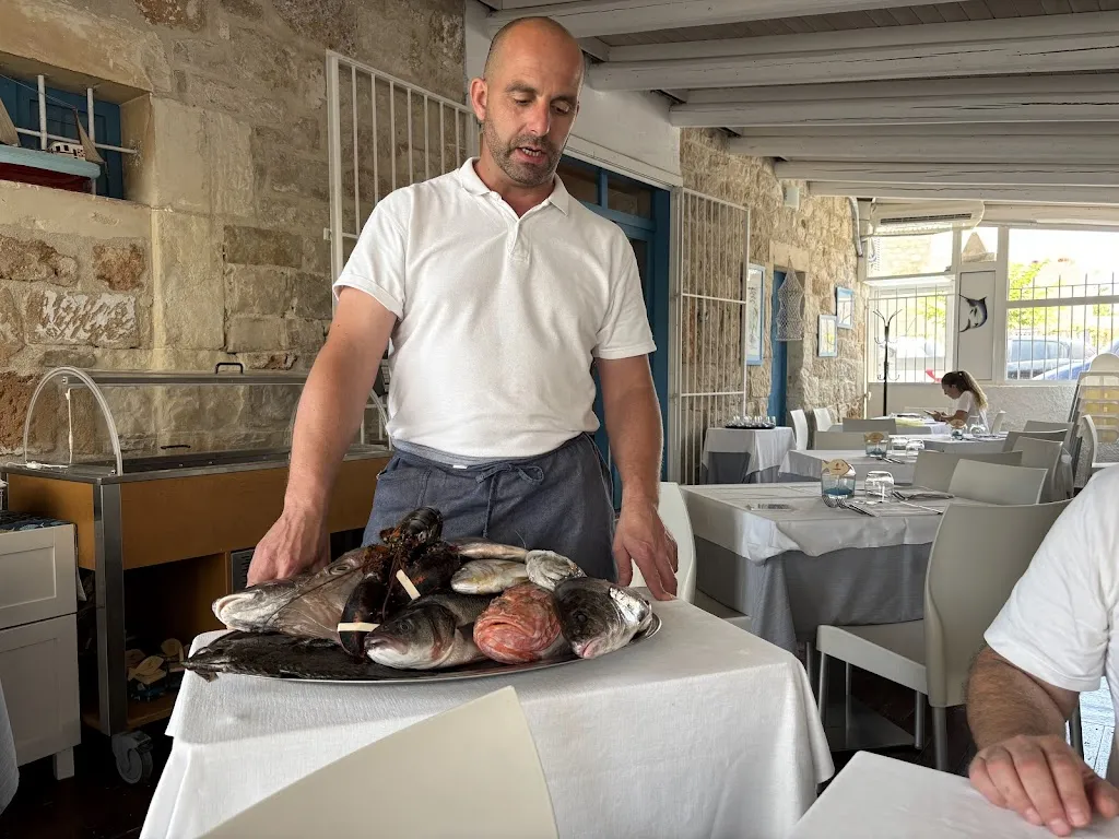 Mary Holden_Ristorante Mezzaparola_Donnalucata_review