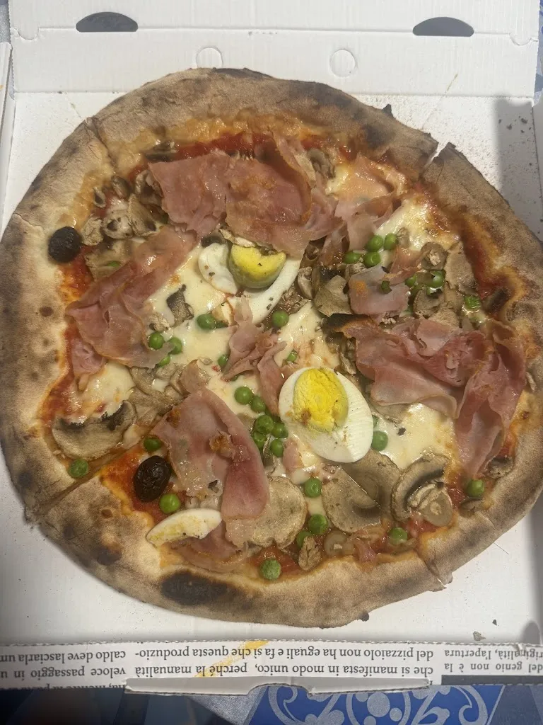 Lu_Bar Pizzeria No Comment_Donnalucata_review