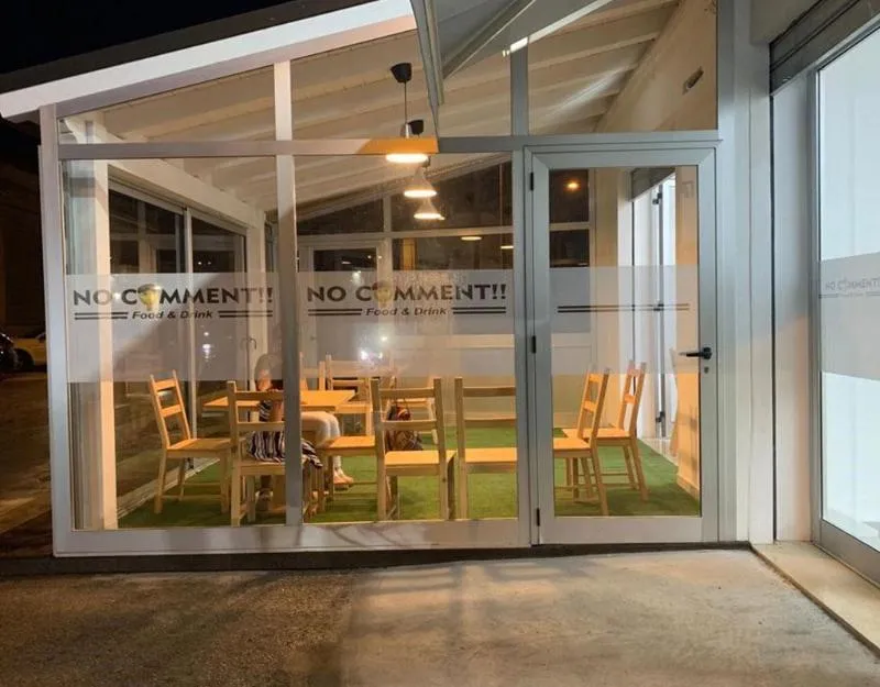 Bar Pizzeria No Comment restaurant in Donnalucata