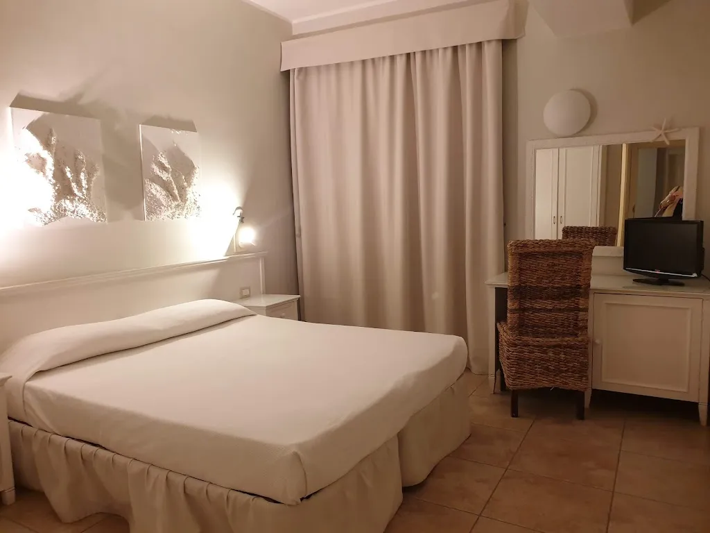 Acquamarina_Donnalucata_slider_image_3