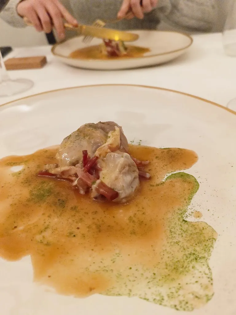 vincenzo lopez_Tracce_Gravina in Puglia_review