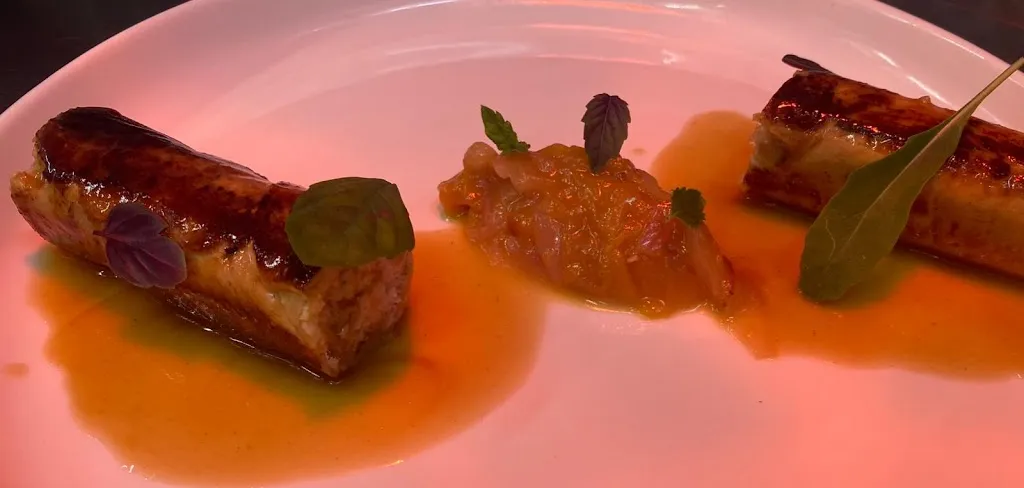 Jeewantha kulasekara_Il giardino sul lago_Faro Superiore_review