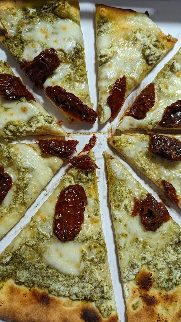 Menu_Solo Pizza_Faro Superiore_image_2