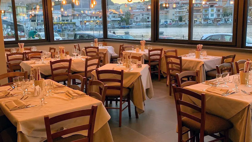 Ristorante La Cambusa ai 2 Laghi_Faro Superiore_slider_image_1