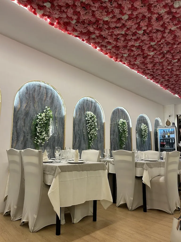 Ristorante Grill House_Faro Superiore_slider_image_2