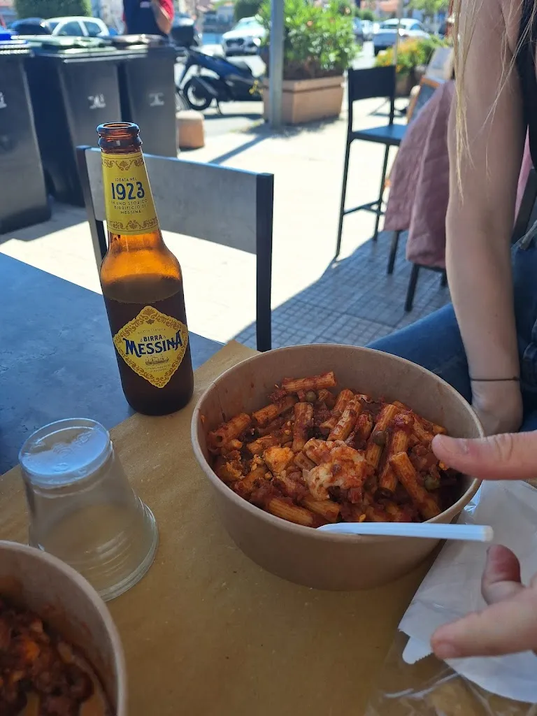 Víctor Manuel Cutillas Juárez_A gusto Mio_Faro Superiore_review