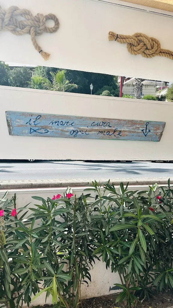 Teresa Romeo_PESCADO al Mare_Faro Superiore_review