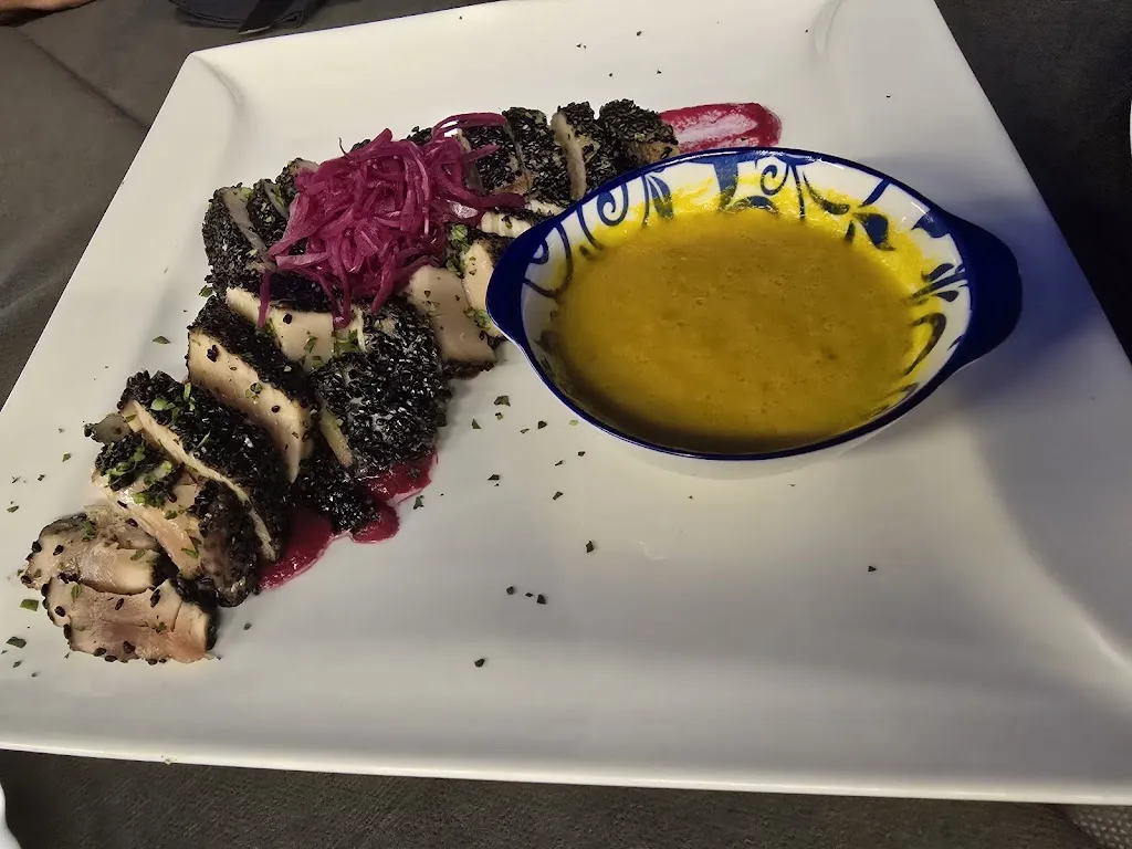 Eclips Restaurant_Faro Superiore_slider_image_2