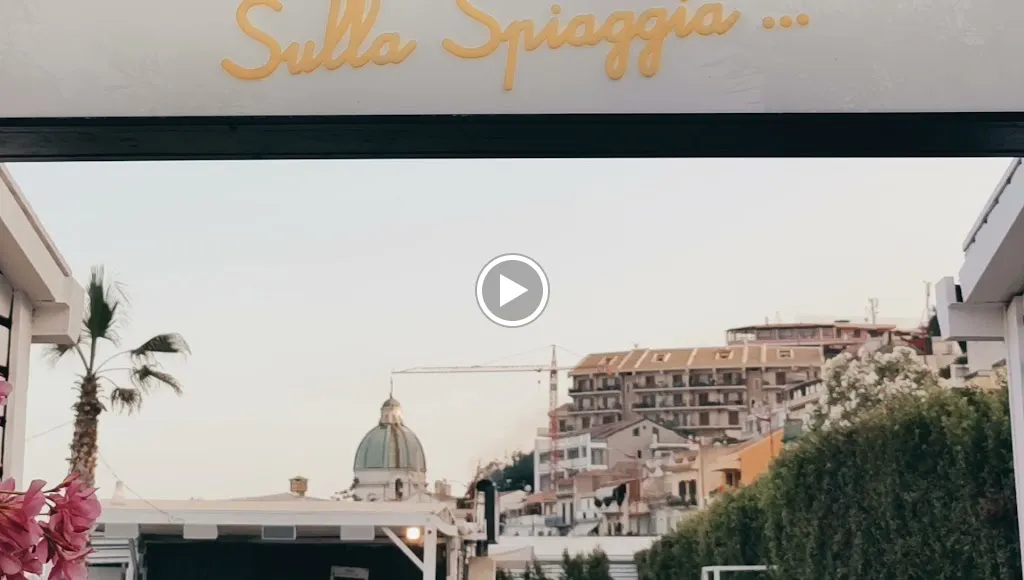 Comparello Bello Sulla Spiaggia_Faro Superiore_slider_image_2