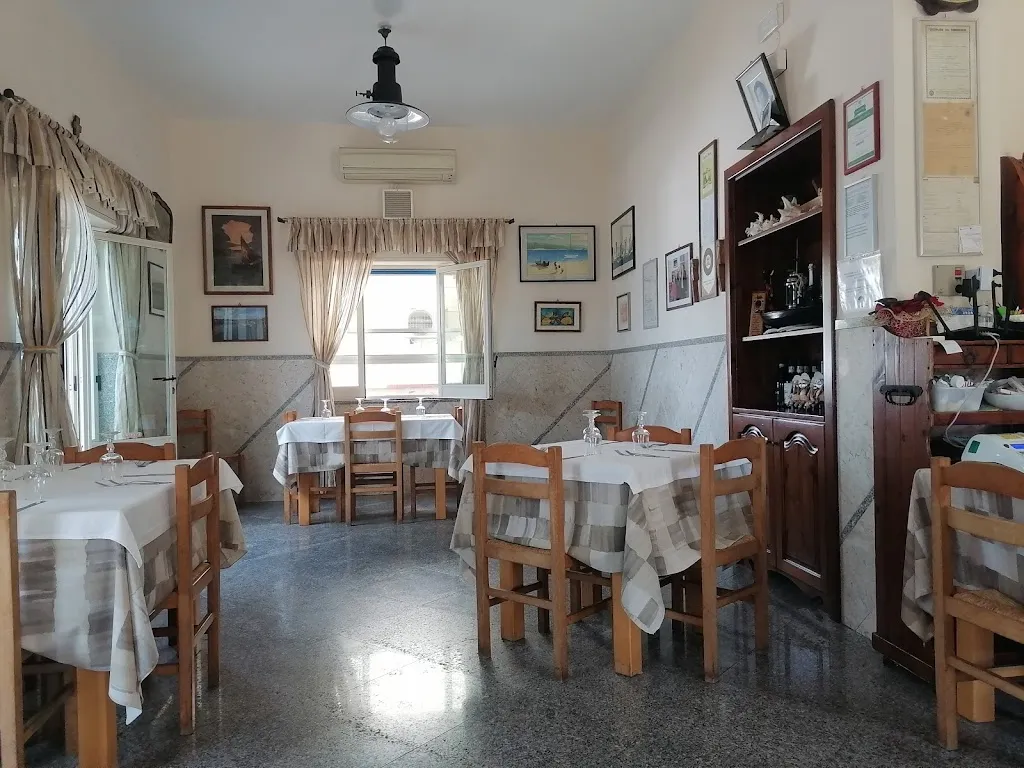 Trattoria Del Lago restaurant in Faro Superiore